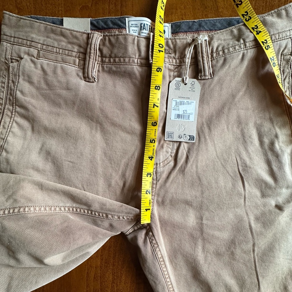 Fat Face•flat front shorts•men’s 32” waist•cotton blend•tan/neutral•garment dye - Picture 12 of 16